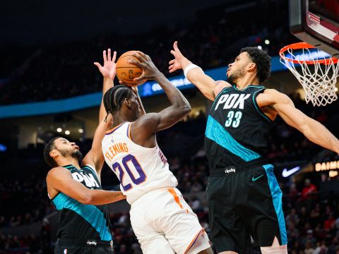 太阳127-110开拓者 太阳半程发力客场击败开拓者