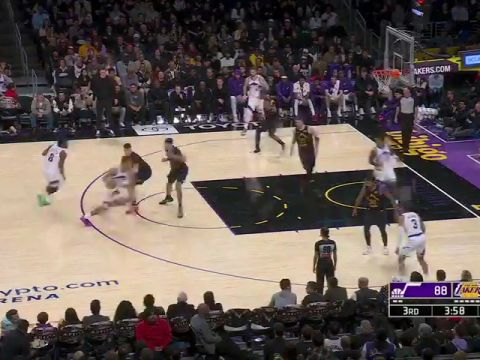 NBA常规赛：爵士vs湖人第3节英文原声回放