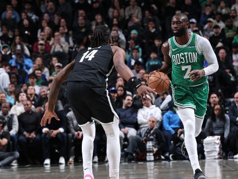 凯尔特人vs篮网精华回放 布朗29分凯尔特人客场取得3连胜