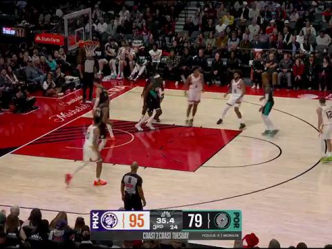 NBA常规赛：太阳vs开拓者第3节英文原声回放