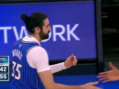 NBA常规赛：勇士vs魔术第2节英文原声回放