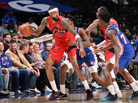 英格拉姆vs76人集锦 全场22+5个人进攻破包夹手到擒来