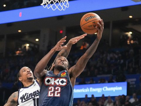 国王99-113雷霆 亚历山大狂砍33分带领雷霆主场轻松战胜国王