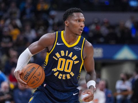 马瑟琳vs黄蜂集锦 全场高效砍下24+12助球队主场取胜