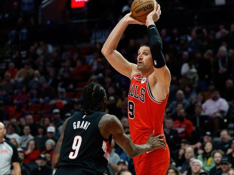 公牛122-121开拓者 武切维奇三分绝杀送开拓者四连败