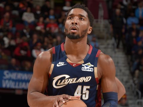 米切尔vs火箭集锦 全场21分末节暴走未能上演逆转好戏