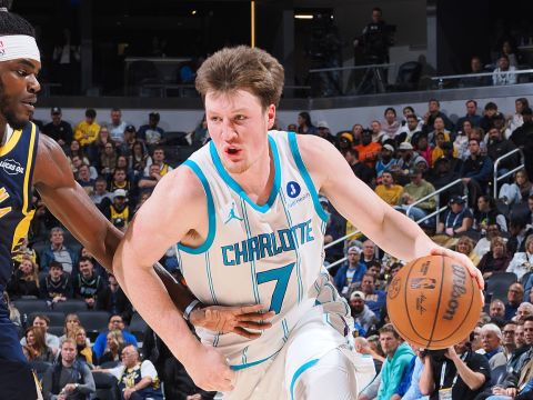 克努佩尔vs步行者集锦 全场拿下28+8+7高效表现无力回天