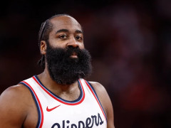 NBA常规赛快船vs魔术 哈登半场砍下24分3板3助 快船仍然落后魔术12分！