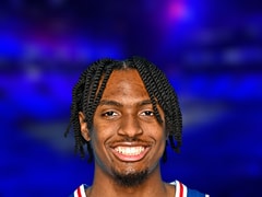 NBA每日罚球王：泰瑞斯·马克西12罚球(2025年11月21日)