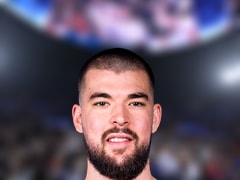 NBA每日篮板王：伊维察·祖巴茨19篮板(2025年11月21日)