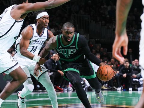 篮网113-105凯尔特人 波特33+8力压布朗26+8篮网终结绿军三连胜