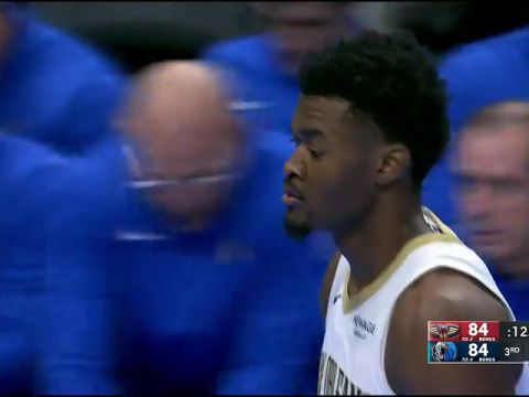 鹈鹕vs独行侠第3节英文原声回放