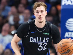 弗拉格也成为继詹姆斯之后，NBA历史上最年轻达成250分100板50助的球员