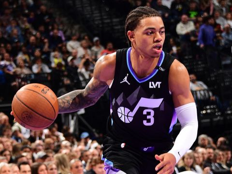 乔治vs雷霆集锦 10中6空砍20分8助攻难挽颓势