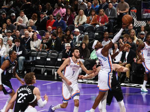 雷霆144-112爵士 亚历山大三节打卡轰31分轻取爵士