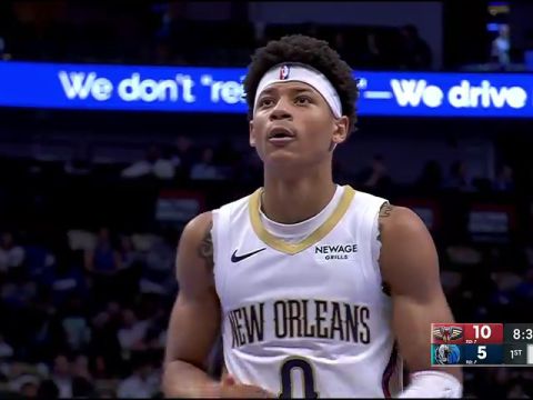 鹈鹕vs独行侠第1节英文原声回放