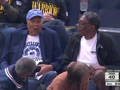 开拓者vs勇士第2节英文原声回放