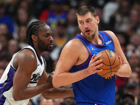 国王128-123掘金 威少爆发拿下21+6+11全面数据弑旧主