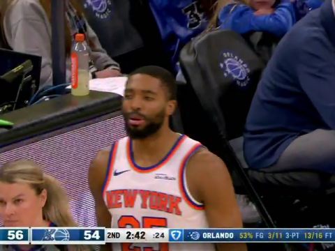 NBA常规赛：尼克斯vs魔术第2节英文原声回放