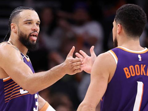 马刺vs太阳精华回放 福克斯26+5独木难支布克狄龙下半场齐发威