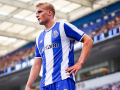 意媒：尤文目前加入到了弗罗霍尔特的争夺当中