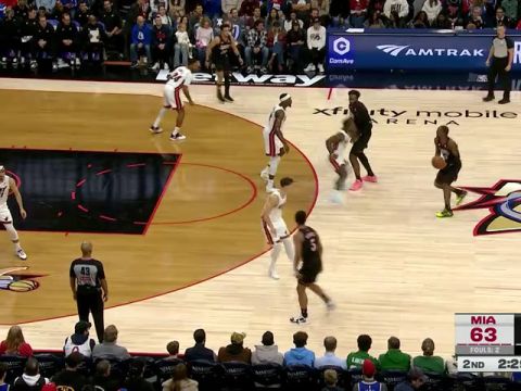 NBA常规赛：热火vs76人第2节英文原声回放