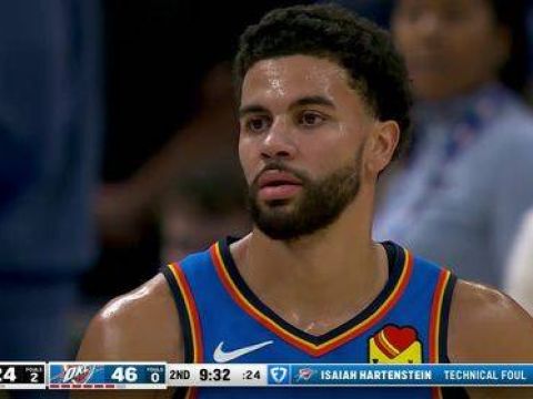 [杨瀚森劝架]哈滕和吕佩尔发生冲突 杨瀚森上前劝架