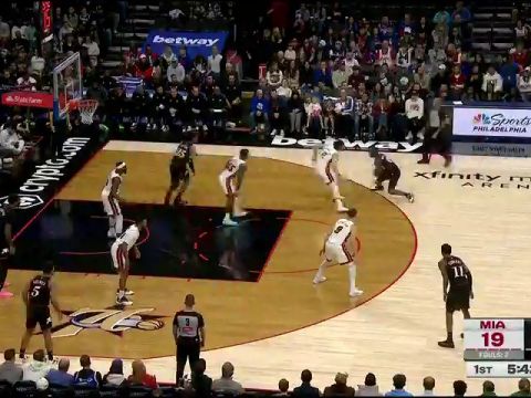 NBA常规赛：热火vs76人第1节中文解说回放