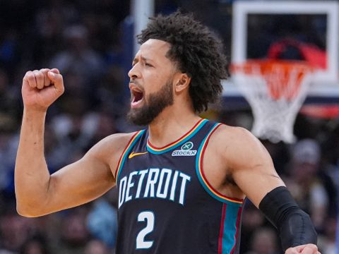 坎宁安vs步行者集锦 24分11板6助关键抛投彰显领袖气质