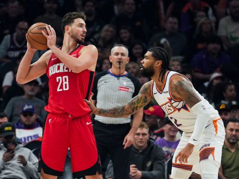 火箭114-92太阳 申京18+5+5阿门-汤普森28分拒绝连败