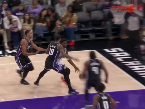 爱德华兹vs国王集锦 火力爆表轰下43+7+4遗憾落败