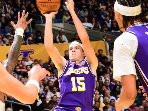 里夫斯vs快船集锦 全场砍下31+9+3高效进攻击破快船防线