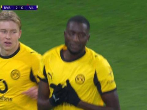 [进球视频]福伊特送红点套餐！吉拉西点射被扑后补射入网