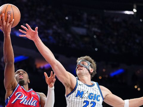 魔术vs费城76人精华回放 魔术9人得分上双大胜对手41分