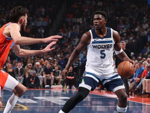 爱德华兹vs雷霆集锦 空砍31+8+5棋差一招未能完成翻盘