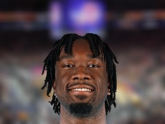 NBA每日篮板王：马克·威廉姆斯16篮板(2025年11月27日)