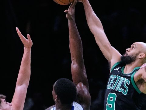 怀特vs活塞集锦 全场拿下27+7+3末节连中外线三分奠定胜利基础