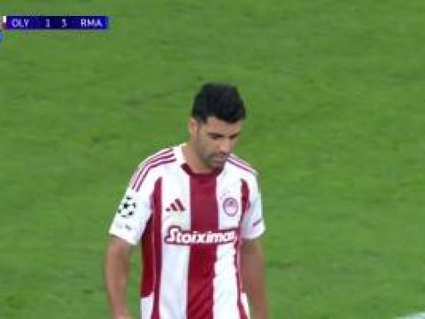 [飞身扑出] 卡埃比头球攻门势大力沉！卢宁飞身神勇将球扑出！