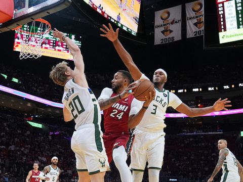 雄鹿103-106热火 希罗29+5+7率队击败雄鹿取得六连胜