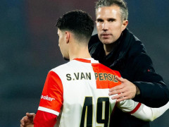 范佩西：作为父亲，儿子的首秀总是一个特殊的时刻