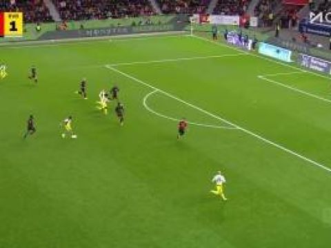 [进球视频]阿德耶米头球破门，多特第66分钟再入一球