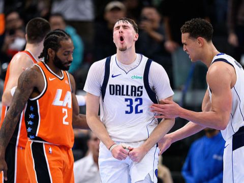 独行侠114-110快船 弗拉格35+8克莱-汤普森末节4记三分奠定胜局