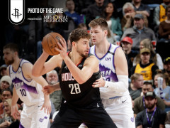 NBA常规赛-火箭vs爵士首发名单预测（12月2日）杜兰特VS马尔卡宁