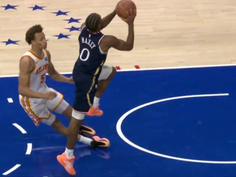 NBA常规赛：老鹰vs76人第4节英文原声回放