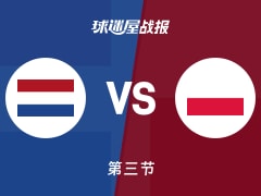 荷兰vs波兰：三节结束，荷兰70-58波兰，弗兰克得到19分