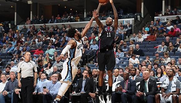 2016年8月13日 雷霆队官方宣布和萨博尼斯正式签约