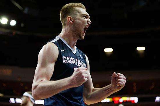 2016年12月24日 雷霆客场117-112战胜凯尔特人队