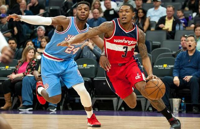 NBA球星比尔单节16分奇才加时灭国王