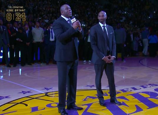 全场飙泪！魔术师对科比说出18字，说哭了自己，湖人女老板也哭了