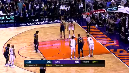 【NBA集锦】米切尔正面硬刚造布克犯规 2罚一中罚球绝杀